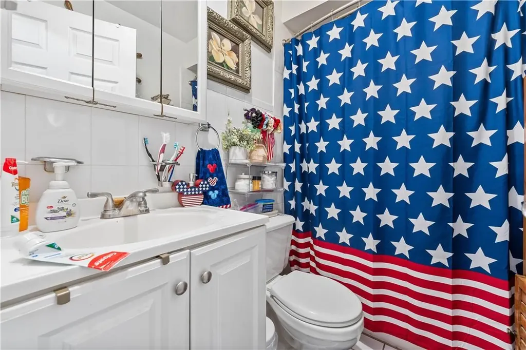 599 Beech Terrace Bronx NY 10454