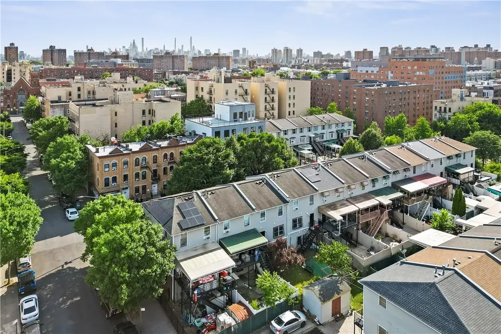 599 Beech Terrace Bronx NY 10454