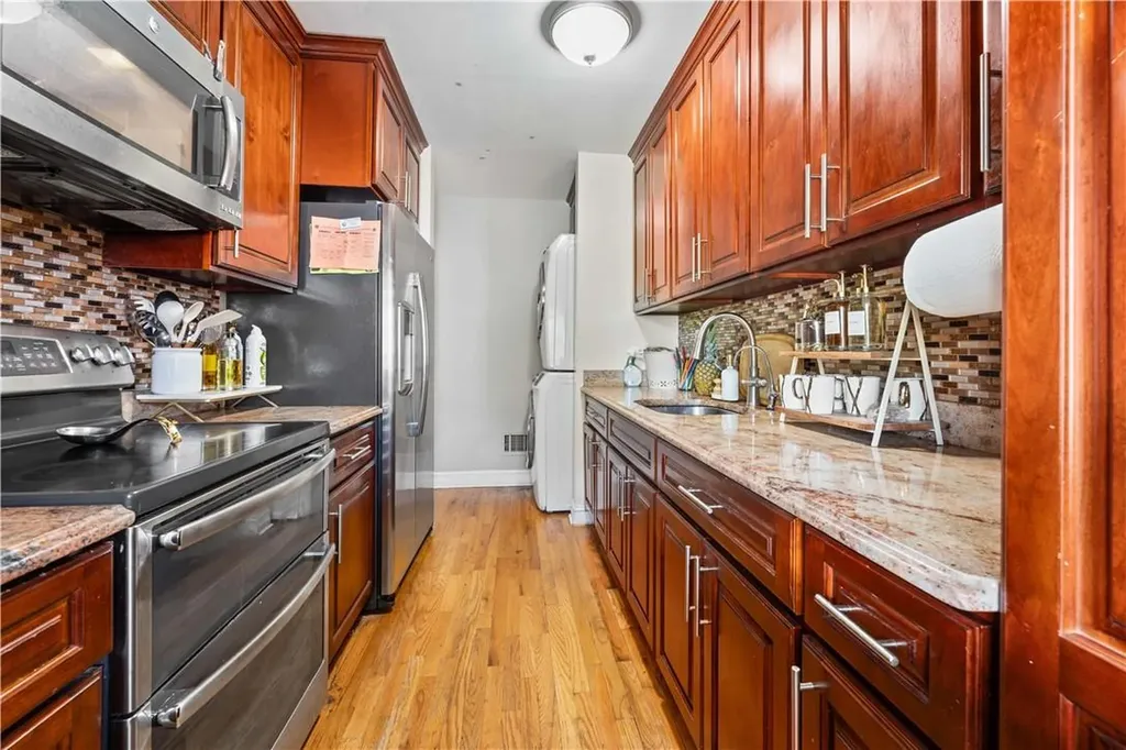 599 Beech Terrace Bronx NY 10454