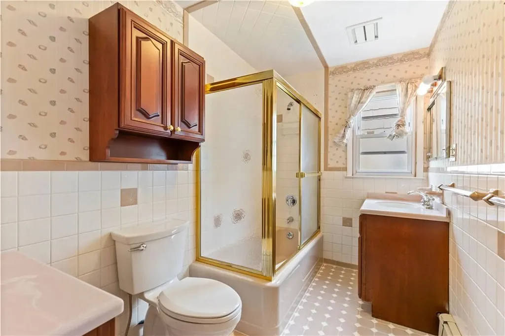 56 Wainwright Street Rye NY 10580