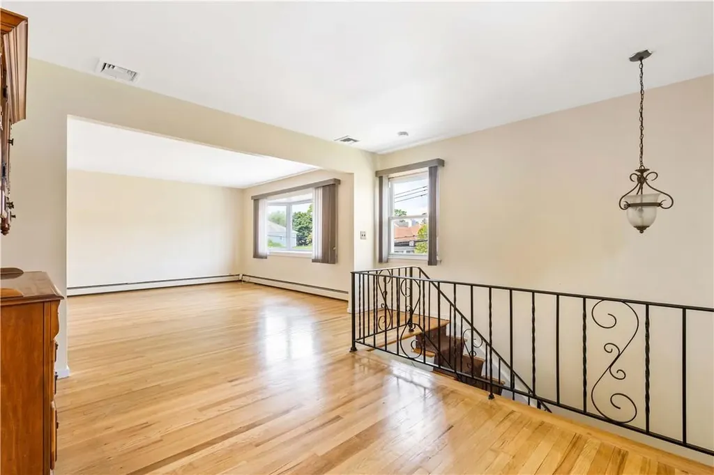 56 Wainwright Street Rye NY 10580