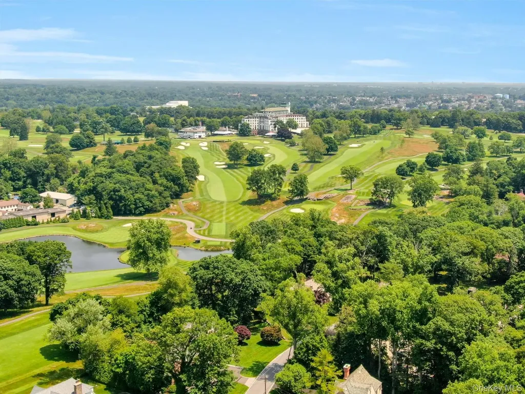 19 Park Drive S Rye NY 10580