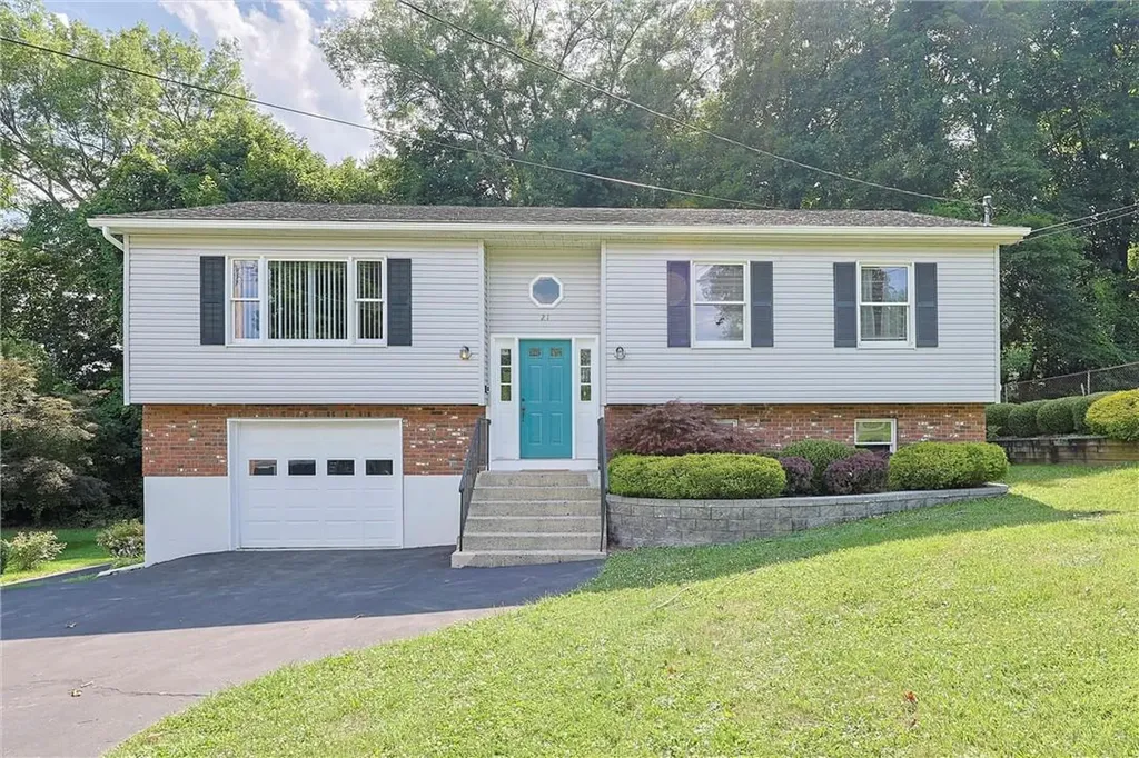 21 Hill Run Road Newburgh NY 12550
