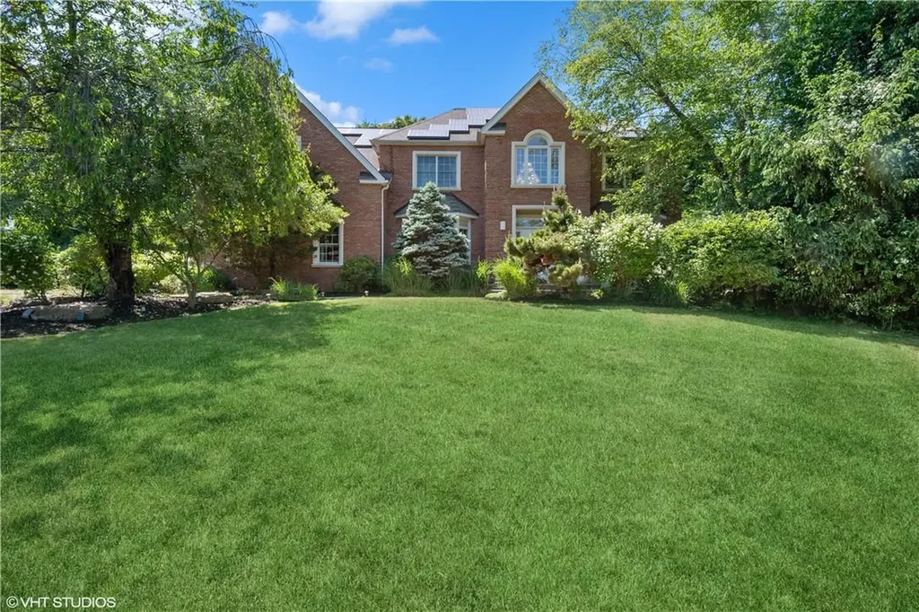 11 Birdie Drive Suffern NY 10901