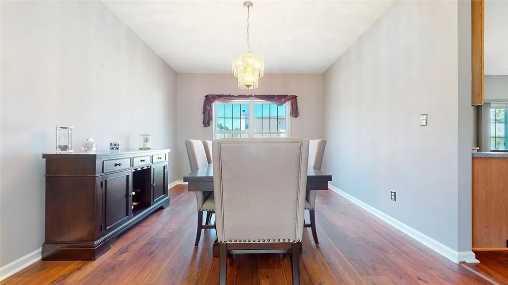2044 Independence Drive New Windsor NY 12553