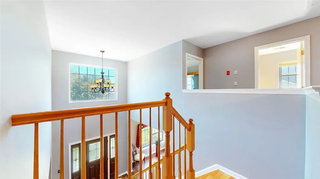2044 Independence Drive New Windsor NY 12553