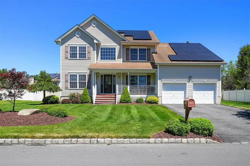 2044 Independence Drive New Windsor NY 12553