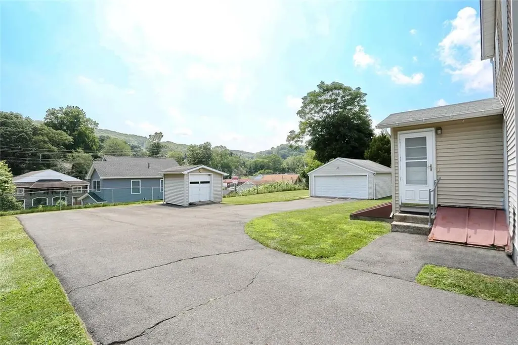31 & 33 High Street Garnerville NY 10923