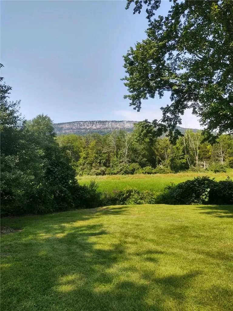 1120 Bruynswick Road Gardiner NY 12525