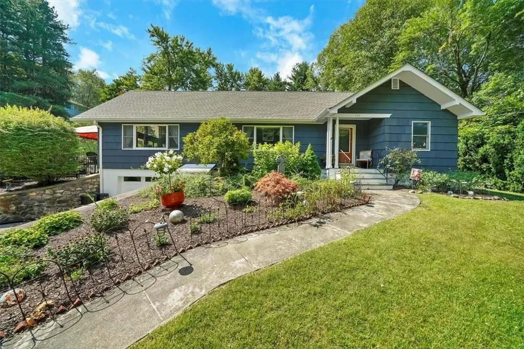 150 Lakes Road Monroe NY 10950