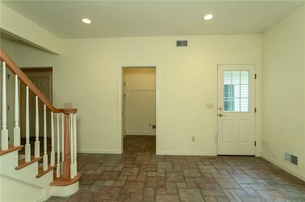 121 Old Oak Road Warwick NY 10990