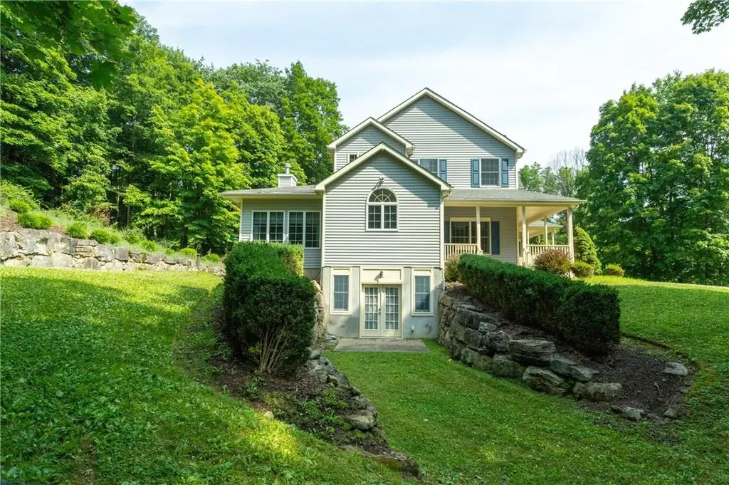121 Old Oak Road Warwick NY 10990