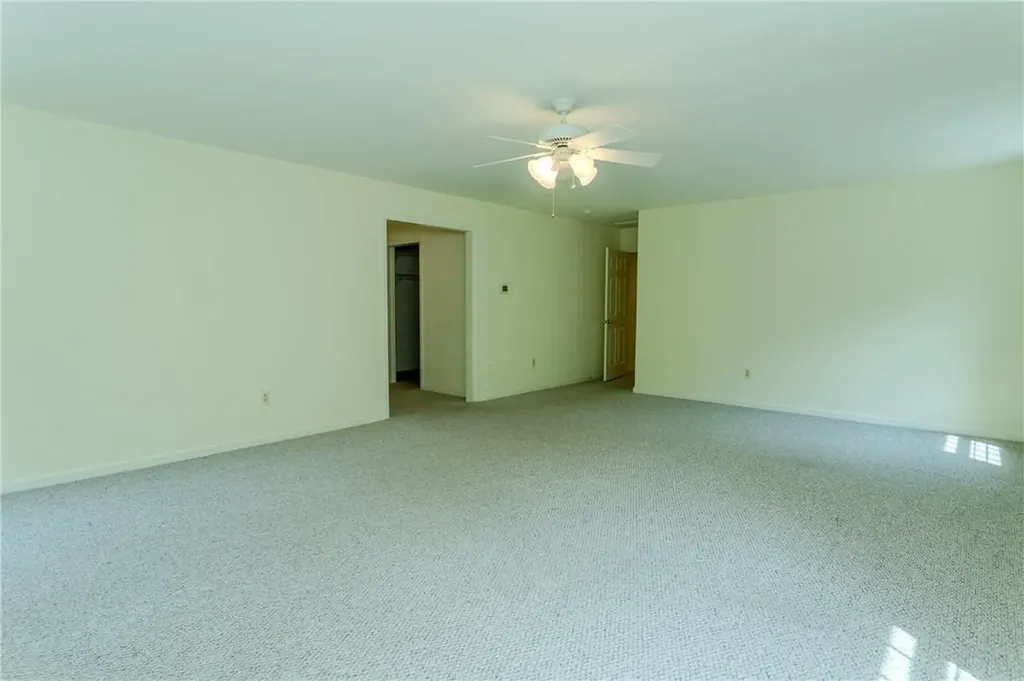 121 Old Oak Road Warwick NY 10990