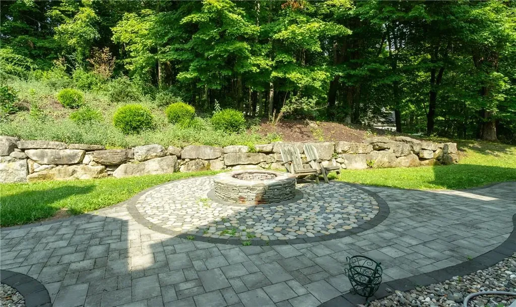 121 Old Oak Road Warwick NY 10990