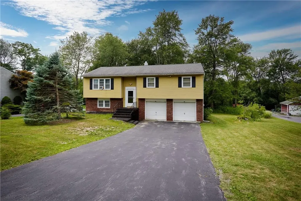 10 Kimball Drive Poughkeepsie NY 12603