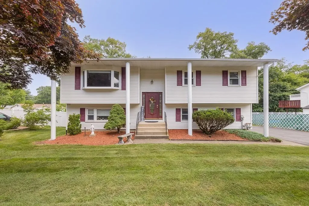 29 S Lilburn Drive Garnerville NY 10923