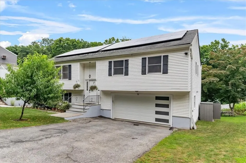 10 Stephens Lane Valhalla NY 10595