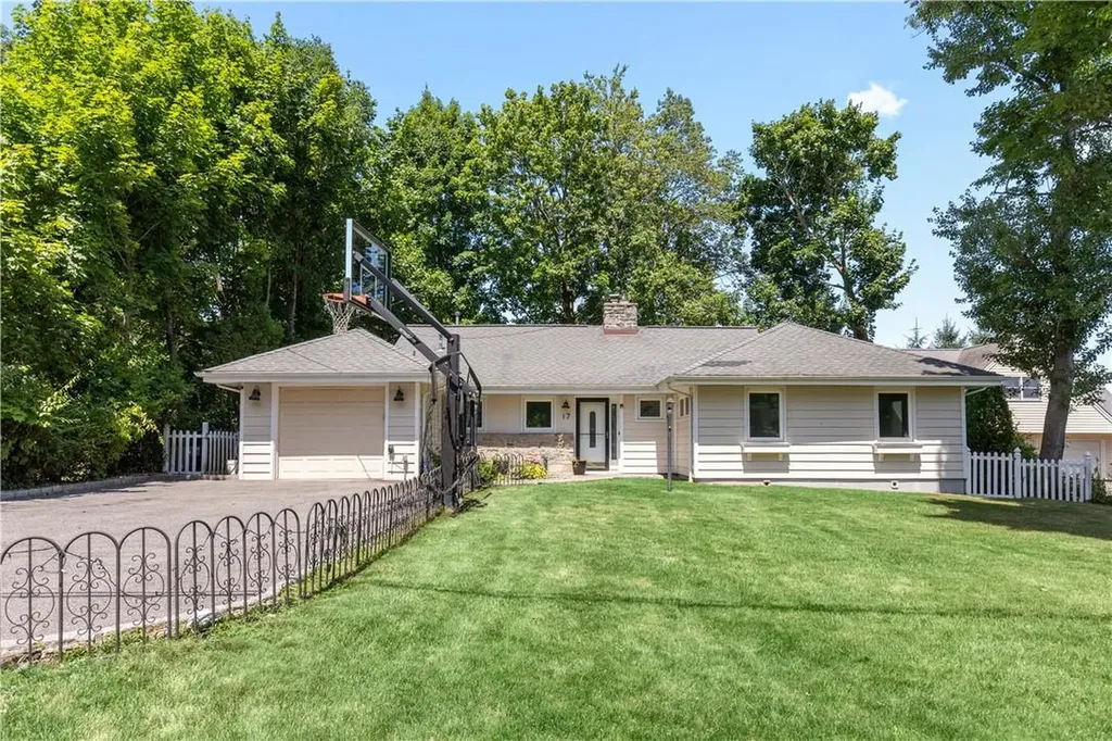 17 Soundview Avenue Rye NY 10580
