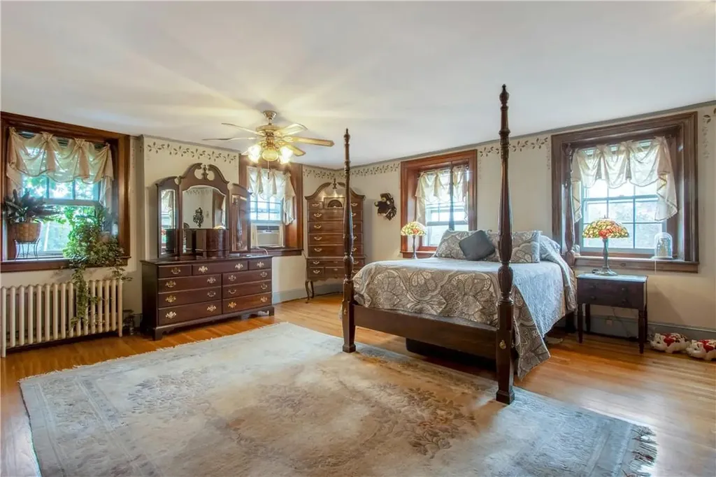 447 Scotchtown Collabar Road Middletown NY 10941