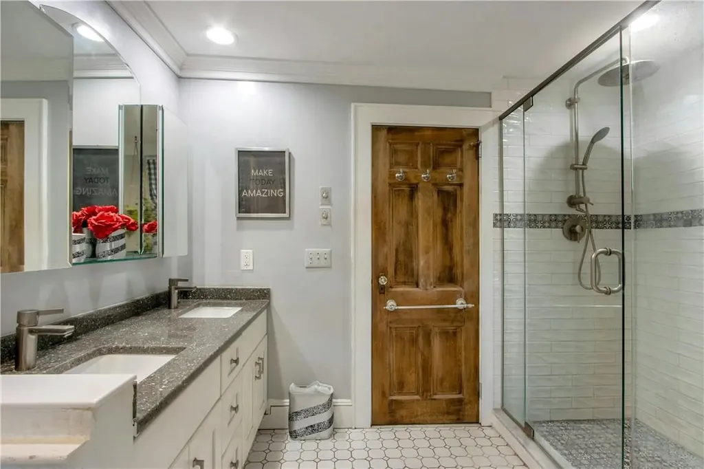 447 Scotchtown Collabar Road Middletown NY 10941