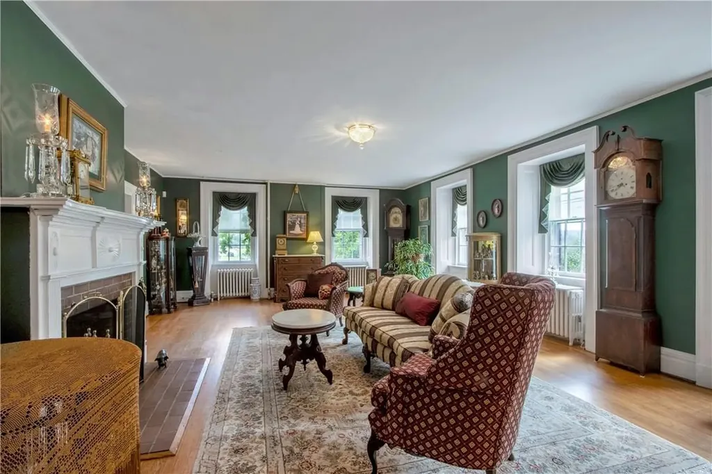 447 Scotchtown Collabar Road Middletown NY 10941