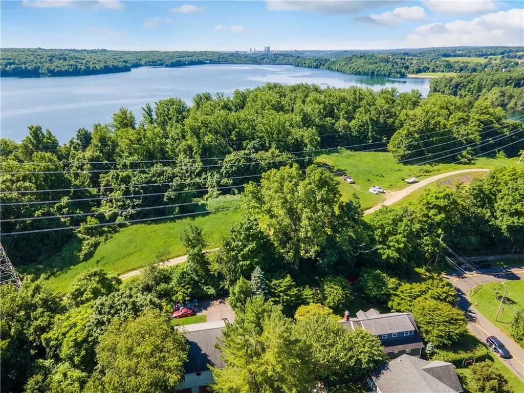 1 Rutledge Road Valhalla NY 10595