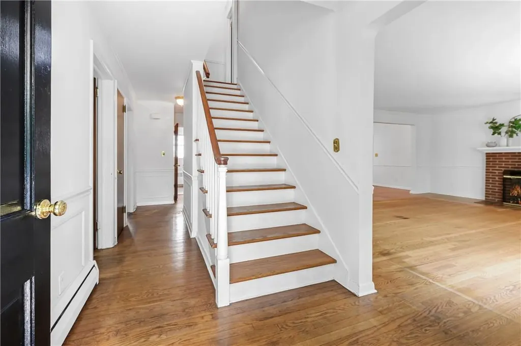 1 Rutledge Road Valhalla NY 10595