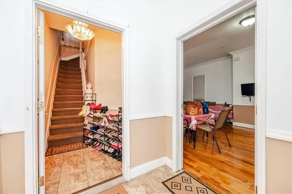 677 E 224th Street Bronx NY 10466