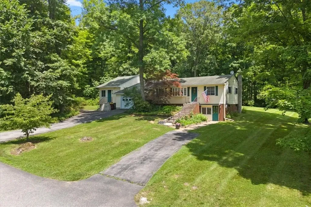10 Entin Terrace Warwick NY 10990