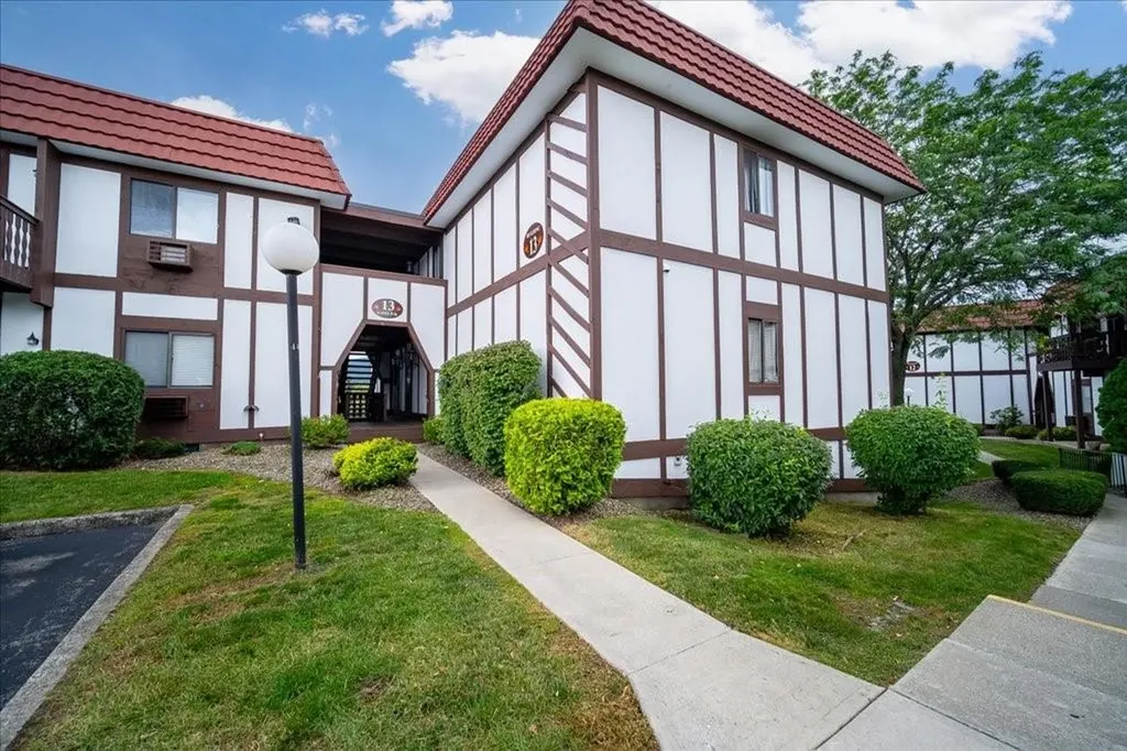13 Skyline Drive Fishkill NY 12524