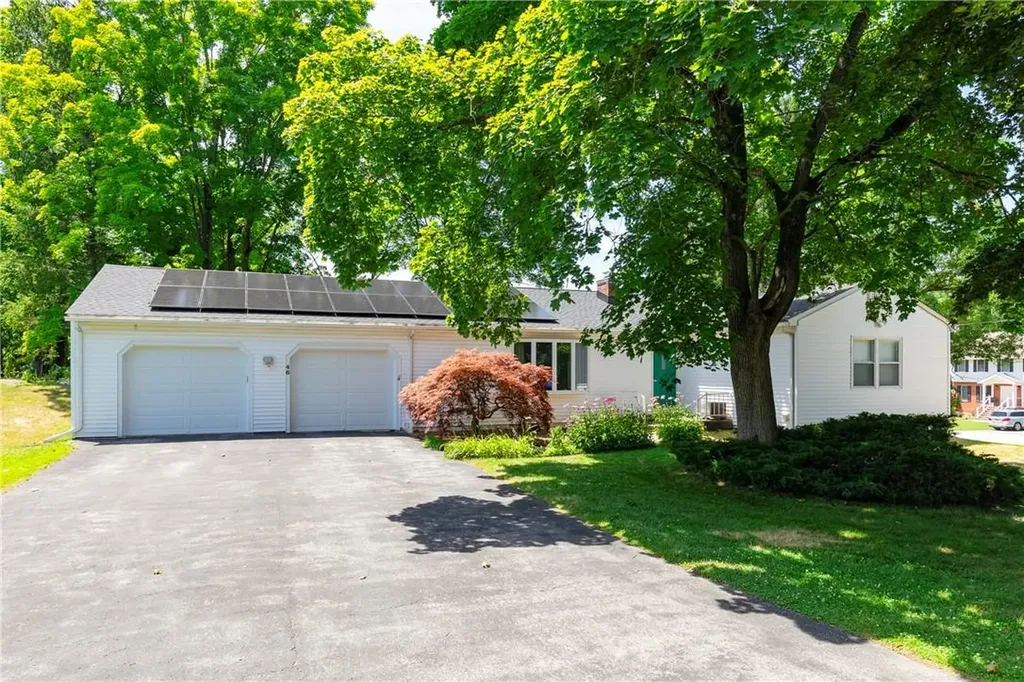 46 Laffin Lane Poughkeepsie NY 12603