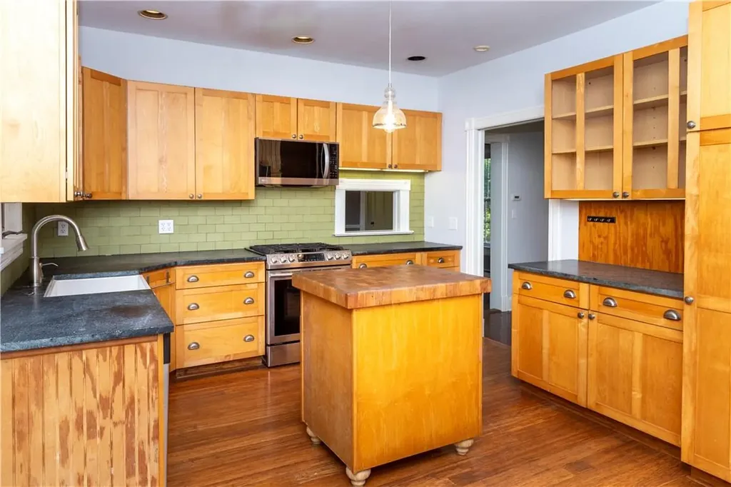 132 Route 292 Holmes NY 12531