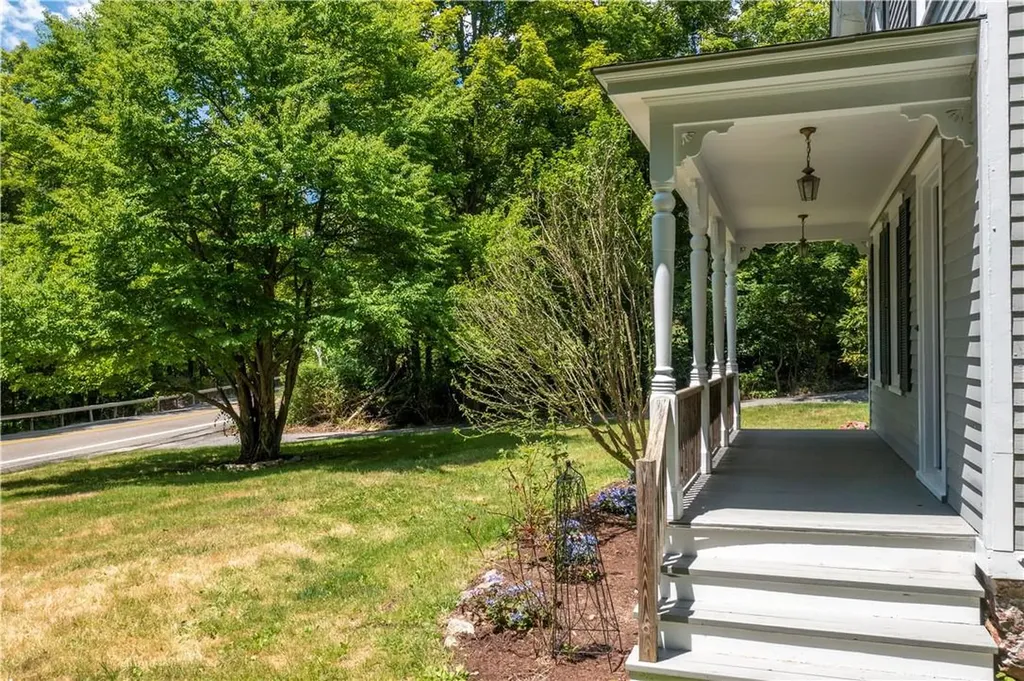 132 Route 292 Holmes NY 12531