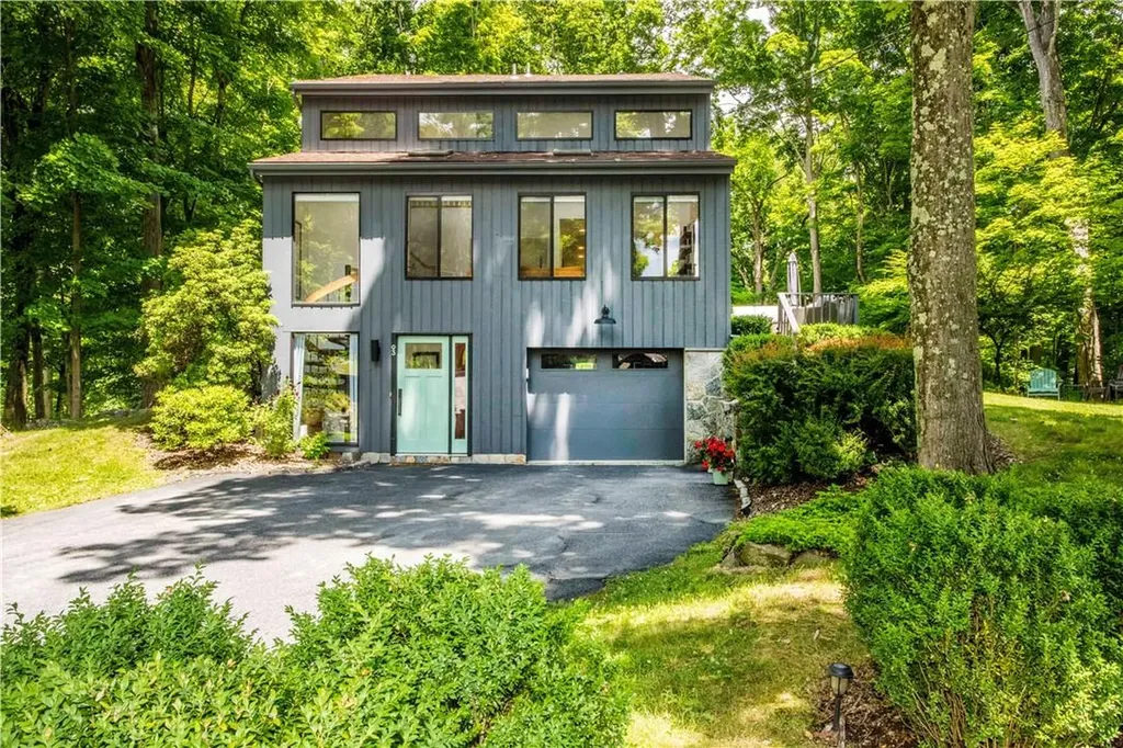 93 Todd Road Katonah NY 10536