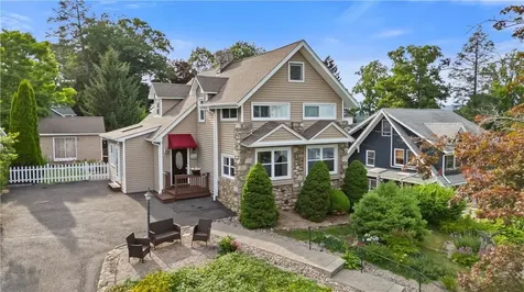33 Sycamore Road Mahopac NY 10541
