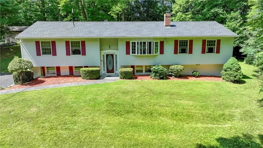 687 Orrs Mills Road Cornwall NY 12553