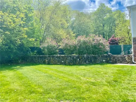 5 Balsam Drive Garnerville NY 10923