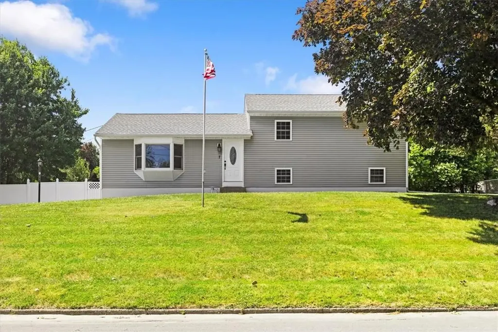 7 Provost Drive New Windsor NY 12553