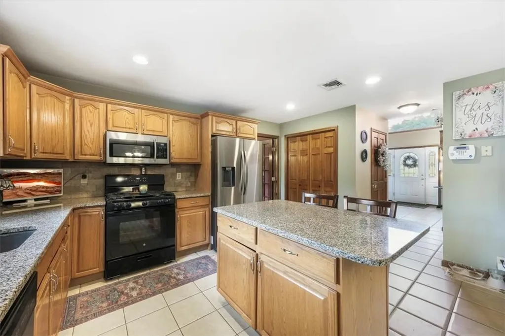 9 Angelas Way Goshen NY 10924