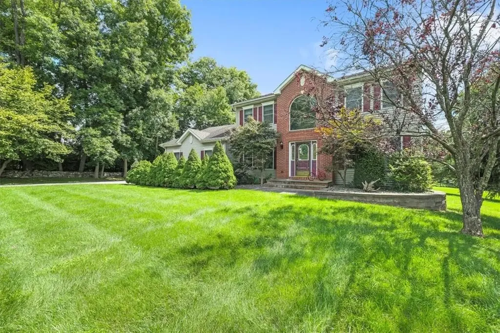 9 Angelas Way Goshen NY 10924