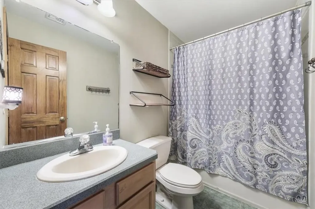 9 Angelas Way Goshen NY 10924