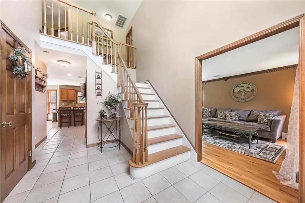 9 Angelas Way Goshen NY 10924
