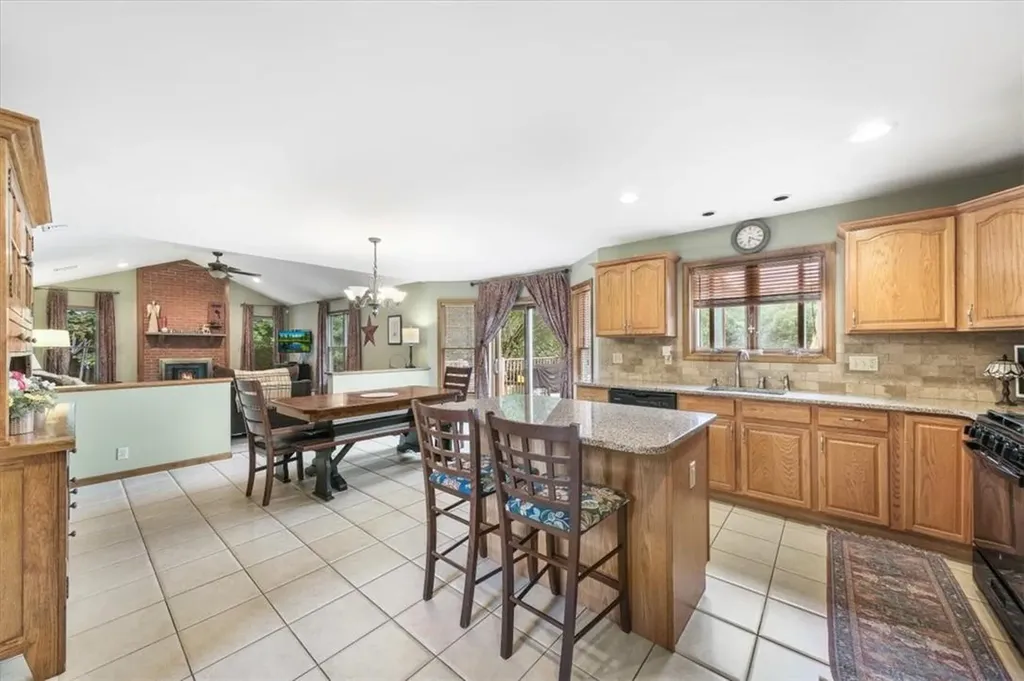 9 Angelas Way Goshen NY 10924