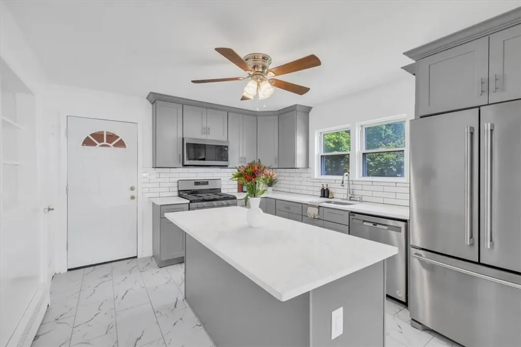6 Steven Street Ellenville NY 12428