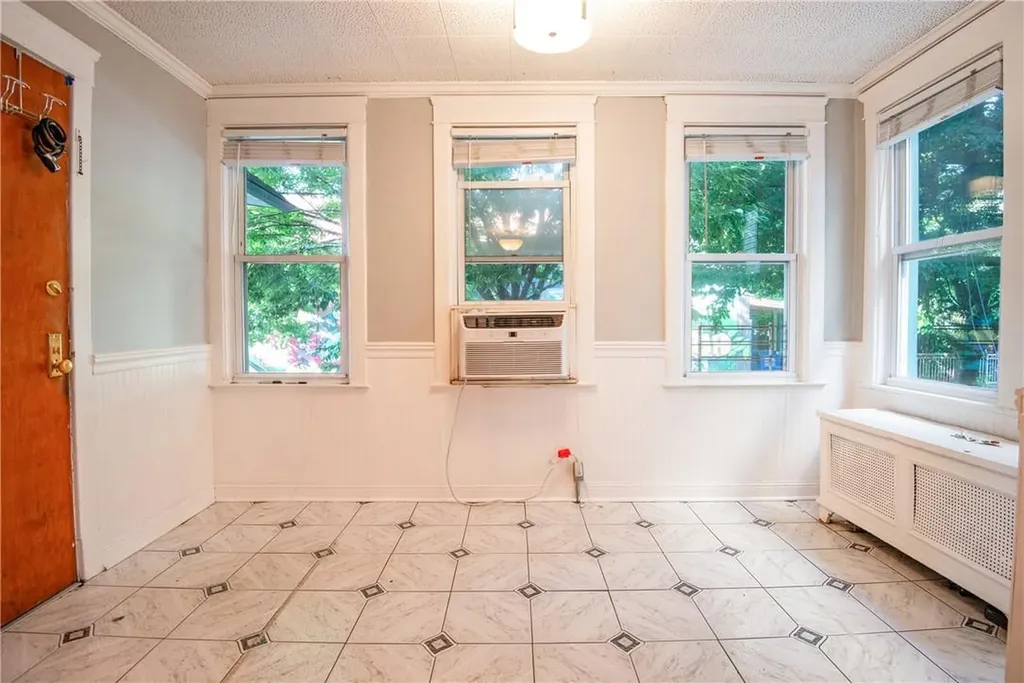 1721 Montgomery Place Bronx NY 10461