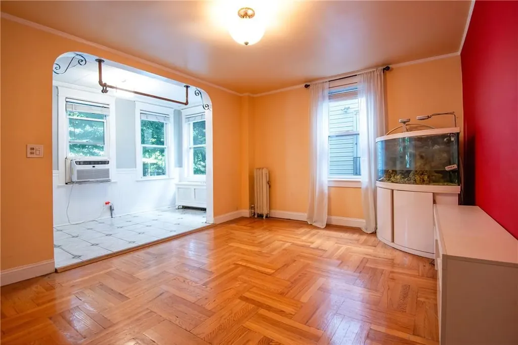 1721 Montgomery Place Bronx NY 10461