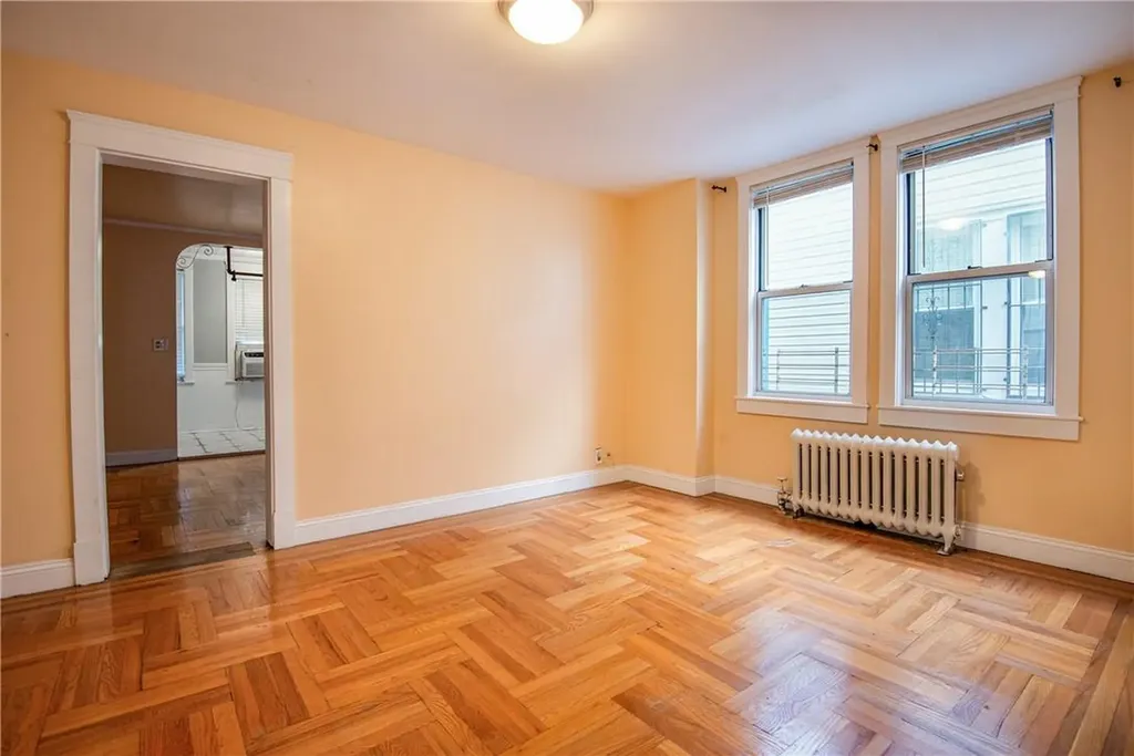 1721 Montgomery Place Bronx NY 10461