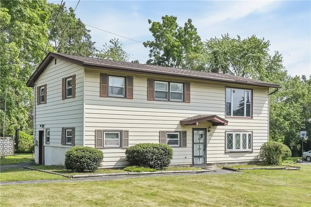 25 Pine Echo Drive Poughkeepsie NY 12601