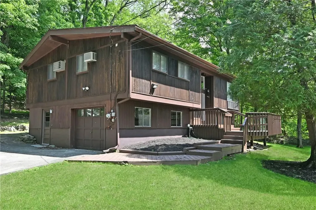 10 Roble Road Suffern NY 10901