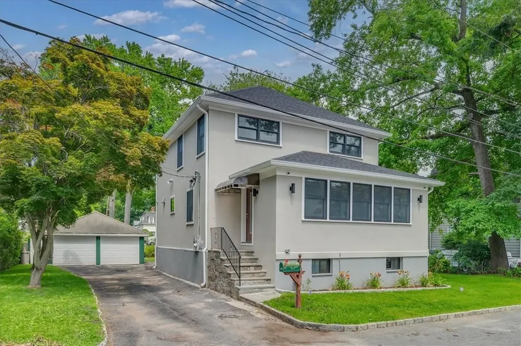 3 Cabot Road Larchmont NY 10538